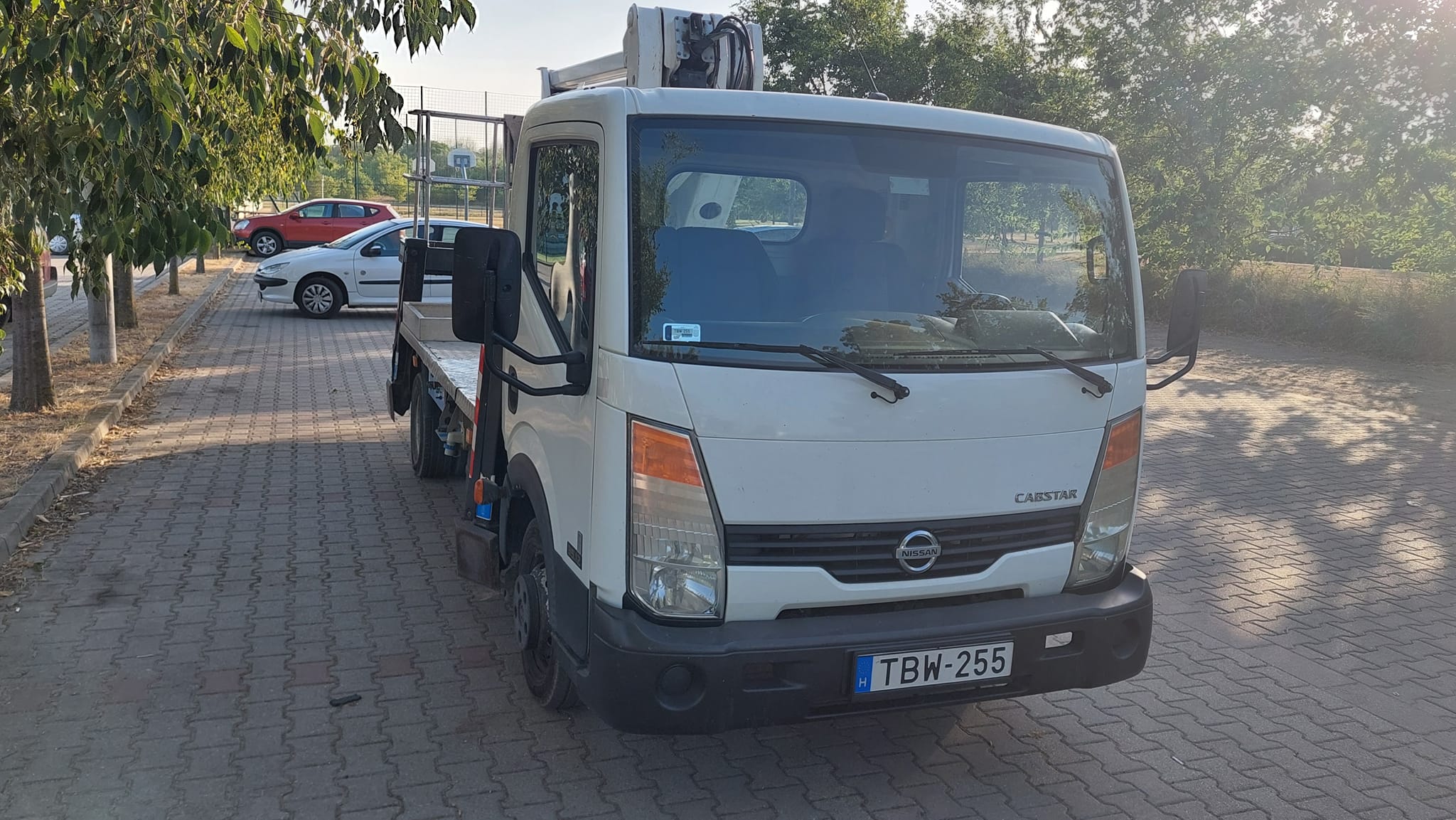 Emelőkosaras darunk 1